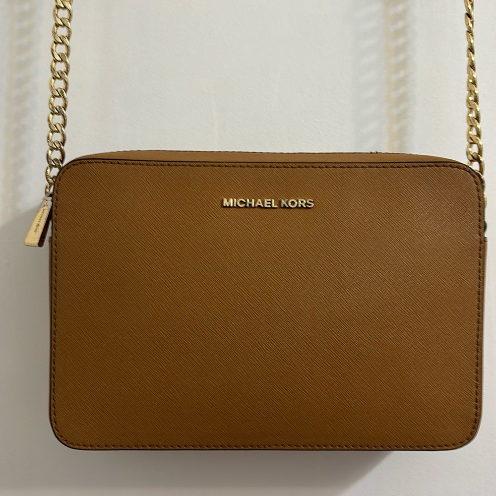 Michael Kors chain strap cross body purse